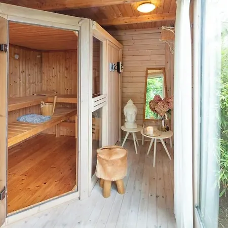 Ferienhaus Oak Tree Natur, Sauna & Whirlpool Nachtsheim
