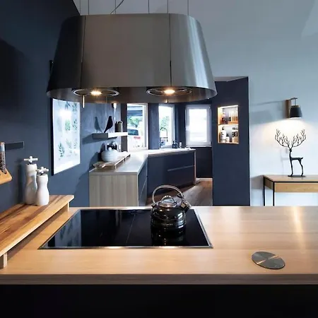 Ferienhaus Oak Tree Natur, Sauna & Whirlpool فيلة