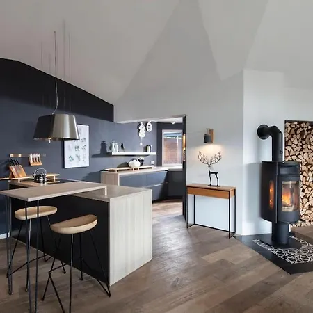 Ferienhaus Oak Tree Natur, Sauna & Whirlpool Nachtsheim